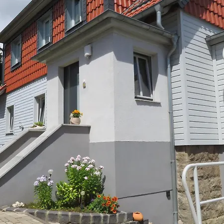 Heinrich * فيرنغروده